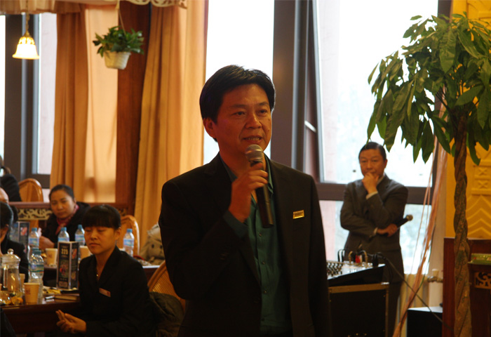 同舟共济 风雨十年—记家乐园集团十年员工表彰会